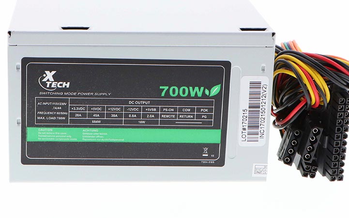 Fuente de Alimentación Interna ATX Xtech P4 700W, 110V/230V, compacta con conectores SATA