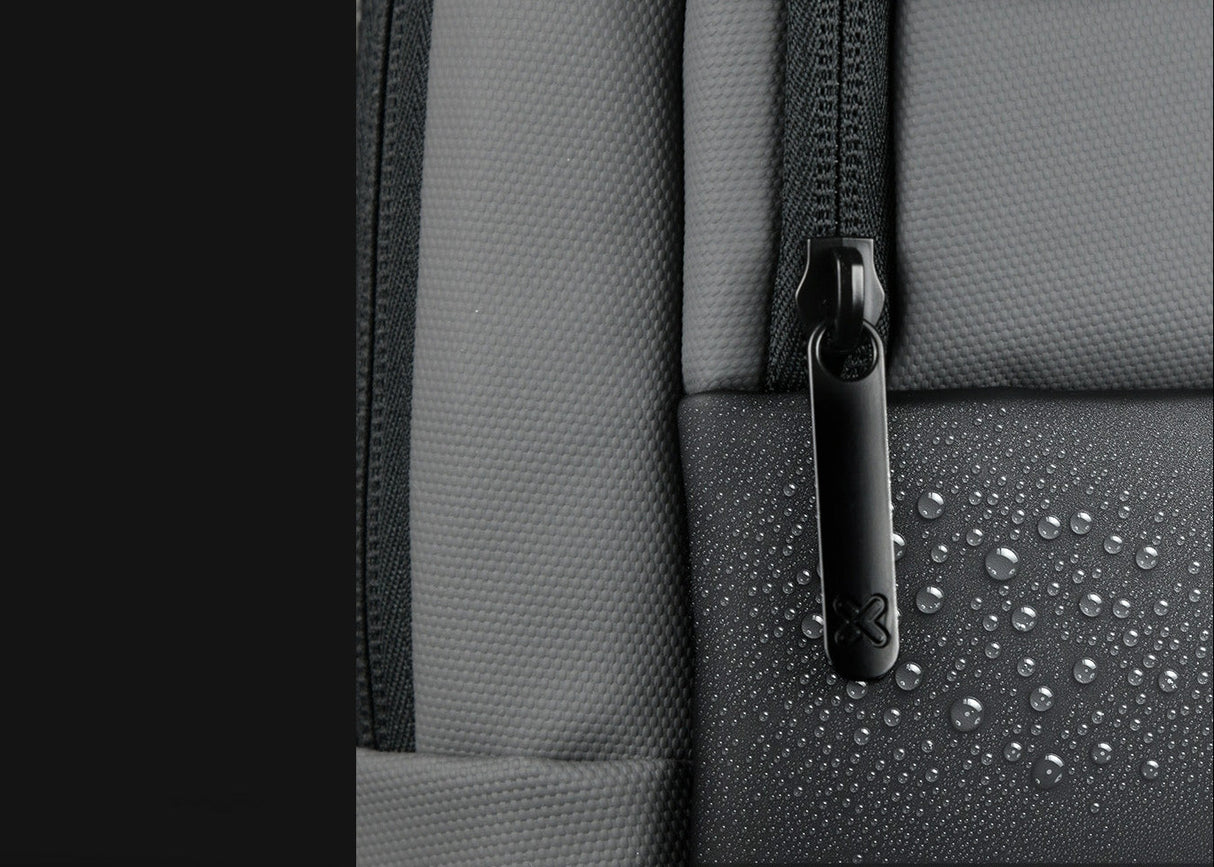 Mochila para laptop 15.6" – Klip Xtreme ExecBack – KNB‑896GR – Gris Oscuro