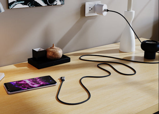 Cable USB‑C 2.0 macho a macho con conector en forma de L – Xtech XTC‑531