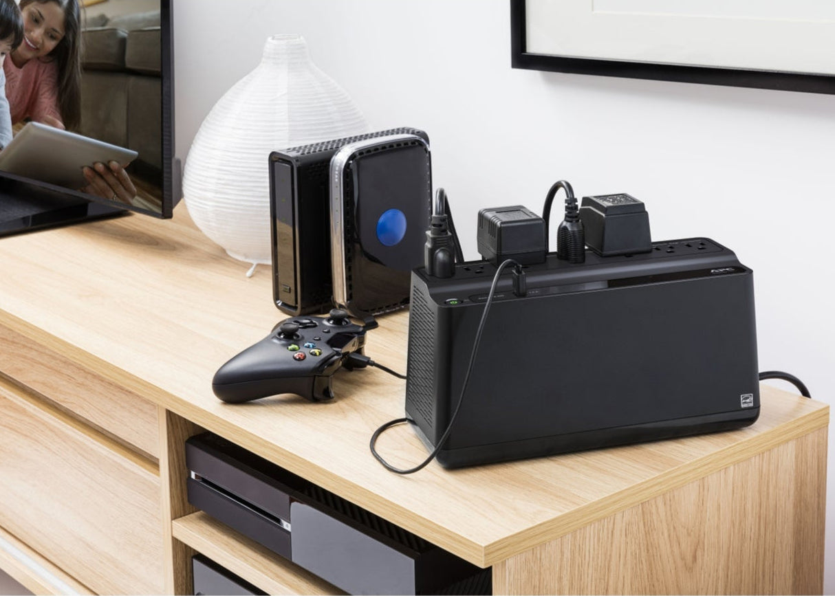 UPS APC BE600M1-LM para consolas y computadoras