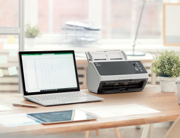 Escáner de Documentos Ricoh fi-8150 50PPM 110IPM 110 Hojas A4 – CG01000-303201