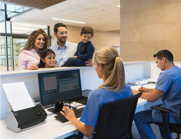 Escáner de Documentos Ricoh fi-8040 40PPM 80 IPM 300DPI