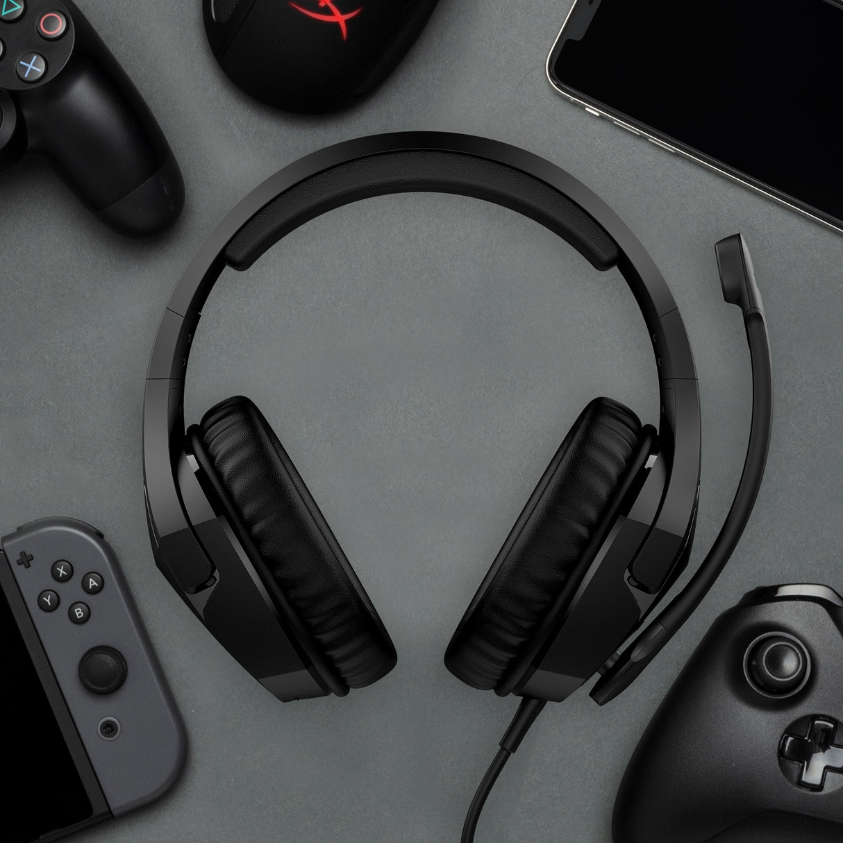 Auriculares Cableados HyperX Cloud Stinger para Computadora