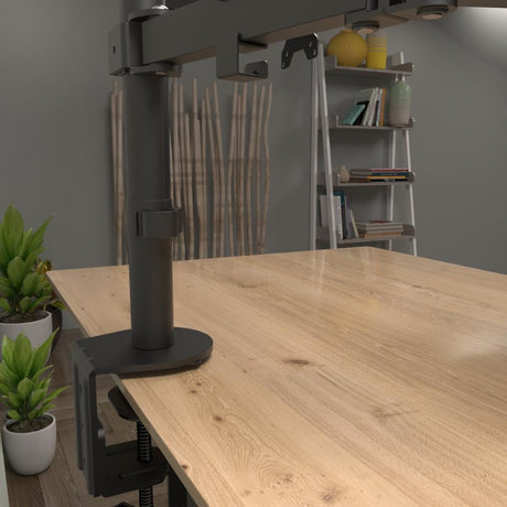 Soporte para Monitor y Laptop Klip Xtreme KMM-301, articulado y ergonómico