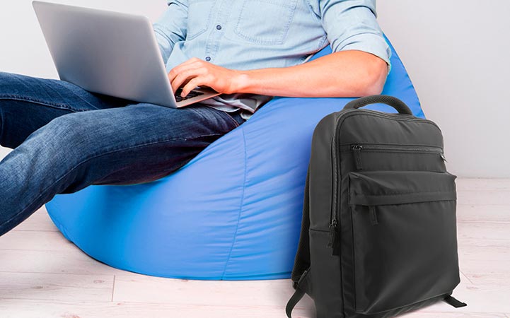 Mochila para Laptop Xtech Harker XTB-213 15.6" Negra