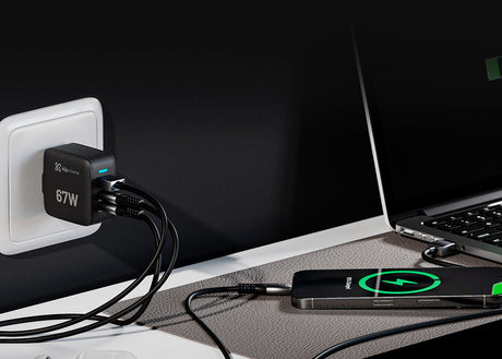 Cargador de Pared GaN – 67W Klip Xtreme KMC-500 – 2x USB-C PD3.0 + USB-A QC3.0