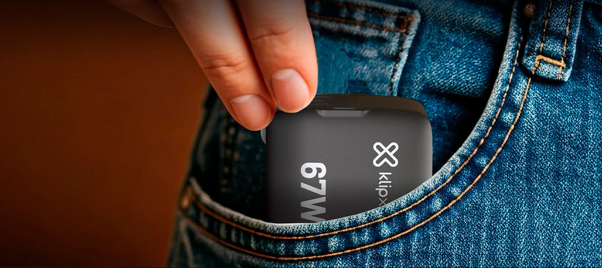 Cargador de Pared GaN – 67W Klip Xtreme KMC-500 – 2x USB-C PD3.0 + USB-A QC3.0