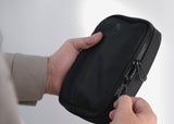 Klip Xtreme KTO-250 – Estuche Tech Organizer “Sam” / Negro / Repelente al Agua