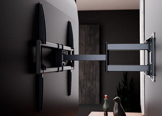 Soporte articulado para TV Xtech XTA‑490 – 50″ a 105″ – Inclinación 15° – Giro 60° – VESA máx. 900×600 – 75 kg