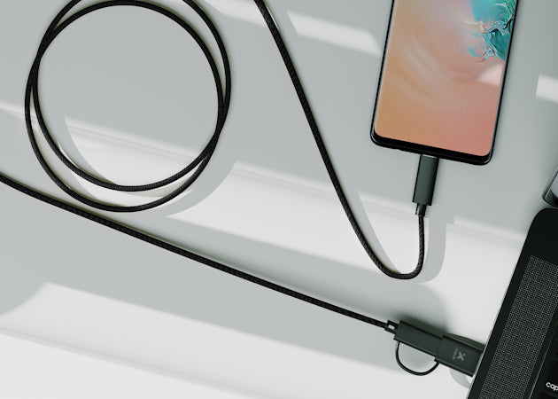 Cable adaptador 2 en 1 USB‑C a USB‑C con dongle USB‑A 2.0 – Xtech XTC‑532