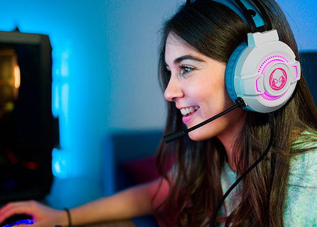 Auriculares Gaming Cableados Xtech Ghost Spider / LED / Micrófono / 50mm