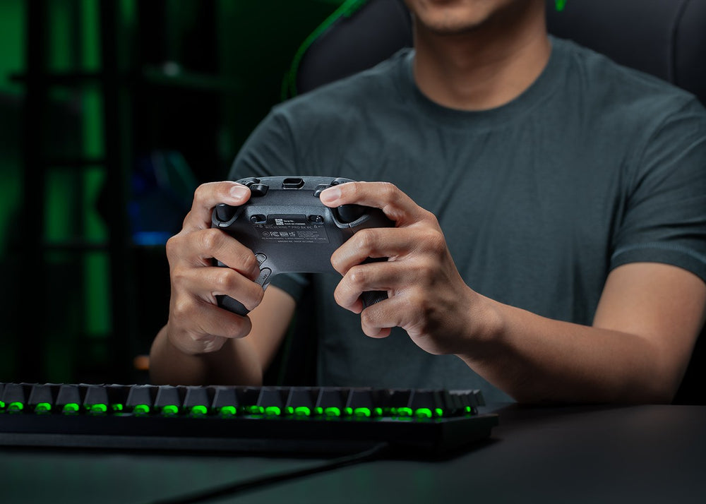 Control inalámbrico de esports para PC – Razer Wolverine V3 Pro 8K – RZ06‑05540100‑R3U1 – Negro