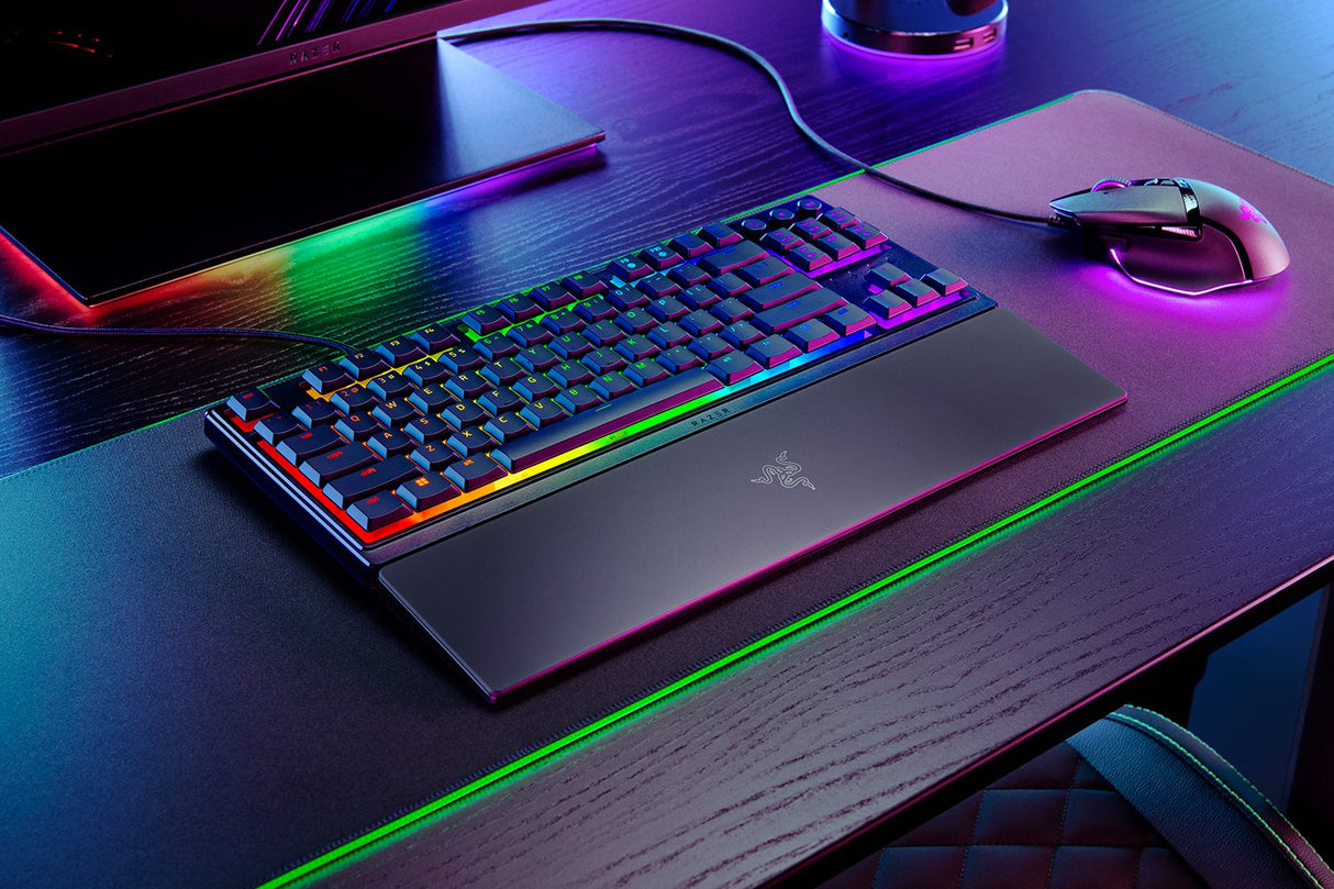 Teclado TKL Retroiluminado Razer Ornata V3 Tenkeyless Táctil Negro US QWERTY